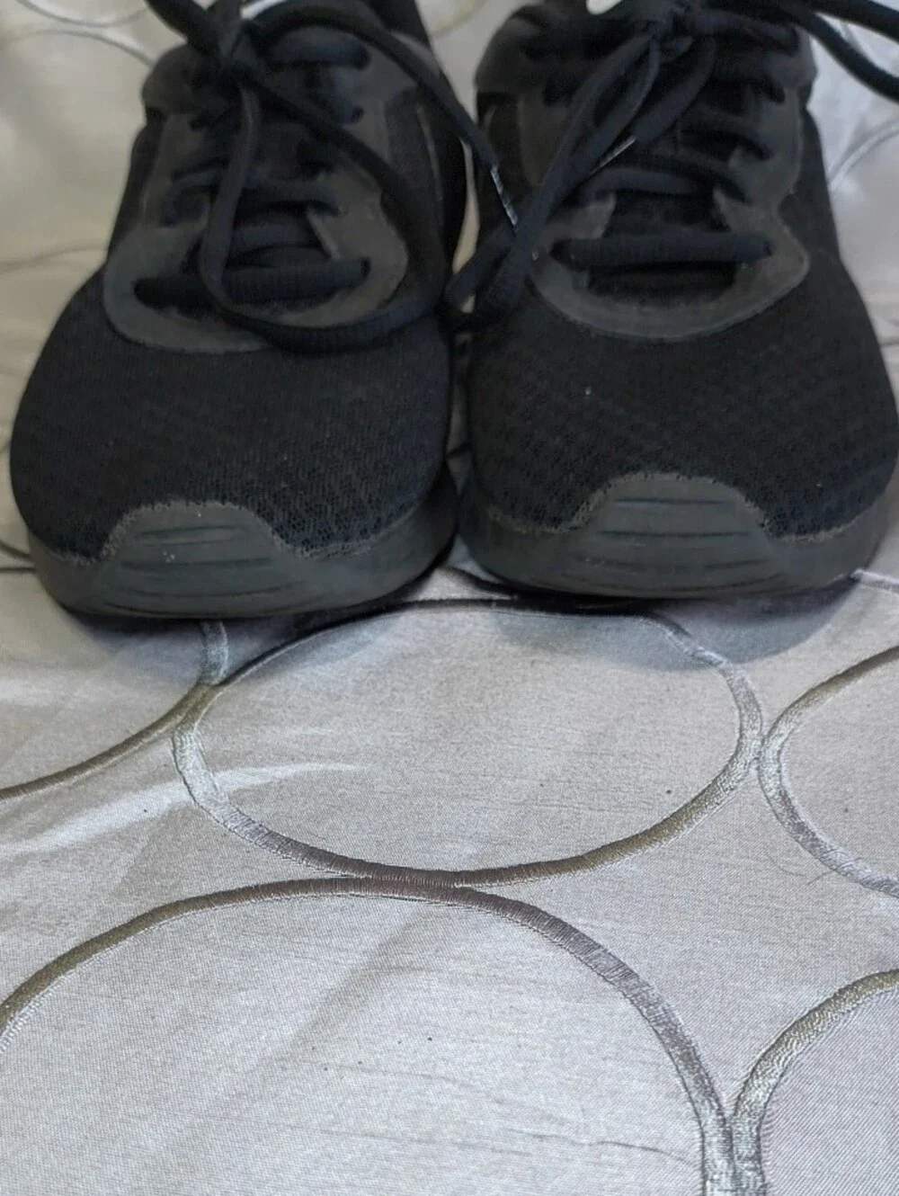 Nike breathable knit